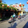 About 9 million Vietnamese travel during Tet