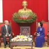 Vietnamese Party official receives Cuban guests