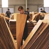 US extends duties investigation into plywood from Vietnam