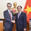 Foreign Minister appreciates ambassador’s contributions to Vietnam - EU ties