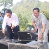 Vice NA chairman visits war invalids, martyrs’ families in Cao Bang