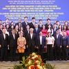 Singaporean PM concludes official visit to Vietnam