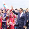 Prime Minister returns to Hanoi after attending CAEXPO, CABIS in China