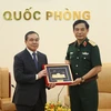 Defence Minister receives outgoing Lao ambassador
