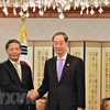 Party official pays working visit to RoK to seek closer ties