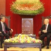 Vietnamese Party chief receives Chinese Minister of Foreign Affairs