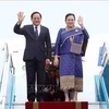 Lao PM arrives in Hanoi, begining official visit to Vietnam