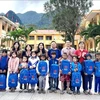 Disadvantaged students, disaster-affected people in Quang Binh receive support