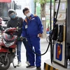 Petrol prices edge up on January 25 afternoon