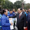 Top legislator extends Tet greetings to Hanoi Party Organisation, administration, people