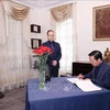 Deputy PM signs condolence book after Moscow terrorist attack