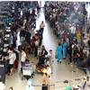 Major airports see over 200,000 passengers as holiday ends