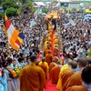 Miles de fieles asisten a Festival de Avalokitesvara