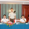 Oficiales jóvenes Vietnam-Singapur realizan encuentro de intercambio