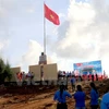  Inaugurada asta de bandera en extreme noreste de Vietnam