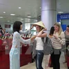 Recibe Vietnam a primeros turistas extranjeros en 2016