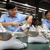 Ventas de calzado y bolsas vietnamitas suman 14 mil millones USD en 2015