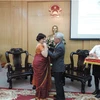 Conceden medalla conmemorativa vietnamita a embajadora india