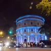 Luces encienden centenaria torre de agua en Hanoi, gracias a apoyo holandés