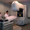 Desarrollan centro de Oncología de Cho Ray a nivel avanzado