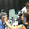 Orbis realiza operación oftalmológica gratuita en ciudad vietnamita