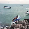Tailandia: Tres muertos al volcar un barco de alta velocidad