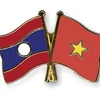Visita delegación militar de alto nivel de Vietnam a Laos