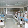 Sector de salud de Hanoi mejora servicios con nuevas líneas telefónicas directas