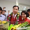 Hoang Xuan Vinh regresa a Vietnam como héroe