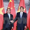 Vietnam y China profundizan asociación de cooperación estratégica integral
