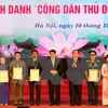 Honran a ciudadanos destacados de Hanoi en 2016