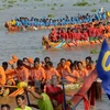 Inauguran en Camboya festival tradicional de regata de barcos