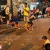 Explorando las calles peatonales de Hanoi
