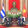 (Foto) Altos dirigentes vietnamitas reciben a vicepresidente cubano, Salvador Valdés Mesa