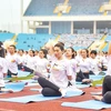 Vietnam marca récord de mayor espectáculo de yoga en el país