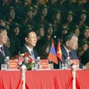 Presidente vietnamita y su homólogo mongol visitan Comando de Policía Móvil