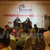 Vietnam y Singapur promueven desarrollo de turismo MICE 