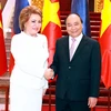 Primer ministro de Vietnam recibe a presidenta de Senado de Rusia