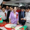 Nutrida participación en Feria Comercial de Delta de Río Rojo – Ninh Binh
