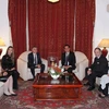 Conceden Medalla de la Amistad a ex-embajador argentino en Vietnam 