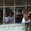 Centenares de prisioneros se escaparon de prisión en Indonesia