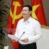 Vicepremier de Vietnam pide impulsar aplicación de trámites administrativos electrónicos
