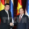 Premier Xuan Phuc propone equilibrar balanza comercial Vietnam-Tailandia