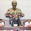 Premier insta a acelerar reforma administrativa para el desarrollo económico de Vietnam