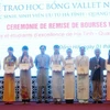 Entregan becas Odon Vallet a 193 alumnos en ciudad centrovietnamita Hue