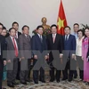 Vicepremier de Vietnam aboga por impulso de intercambio juvenil con Laos 