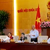 Comité del Parlamento vietnamita debate medidas para promover lucha anticorrupción