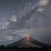 Volcán Sinabung entra en erupción en Indonesia