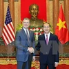 Presidente de Vietnam recibe a embajadores de Nigeria, Grecia y Estados Unidos 