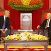 Dirigente partidista vietnamita recibe al presidente estadounidense, Donald Trump